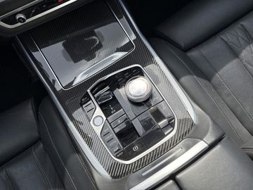 BMW X7 M60 - 11