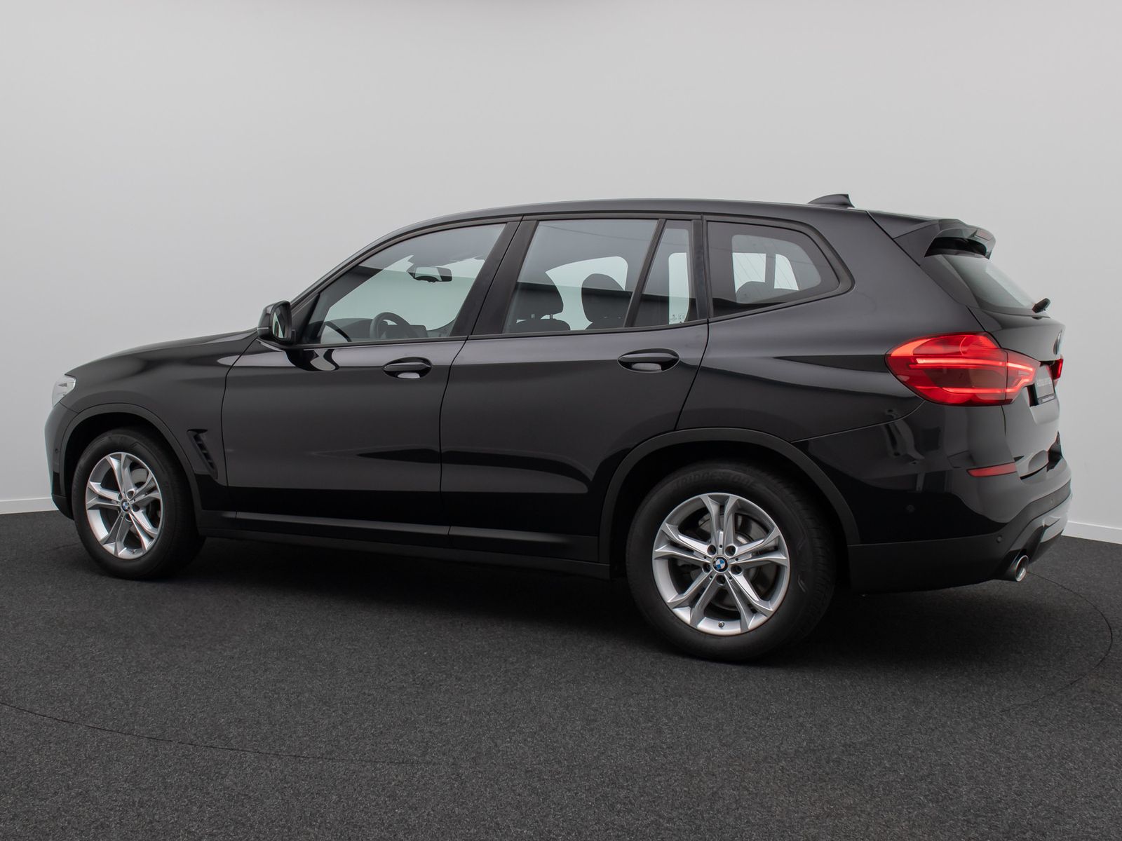 Fahrzeugabbildung BMW X3 xD20d ACC Kamera DAB Alarm Komfort Panorama