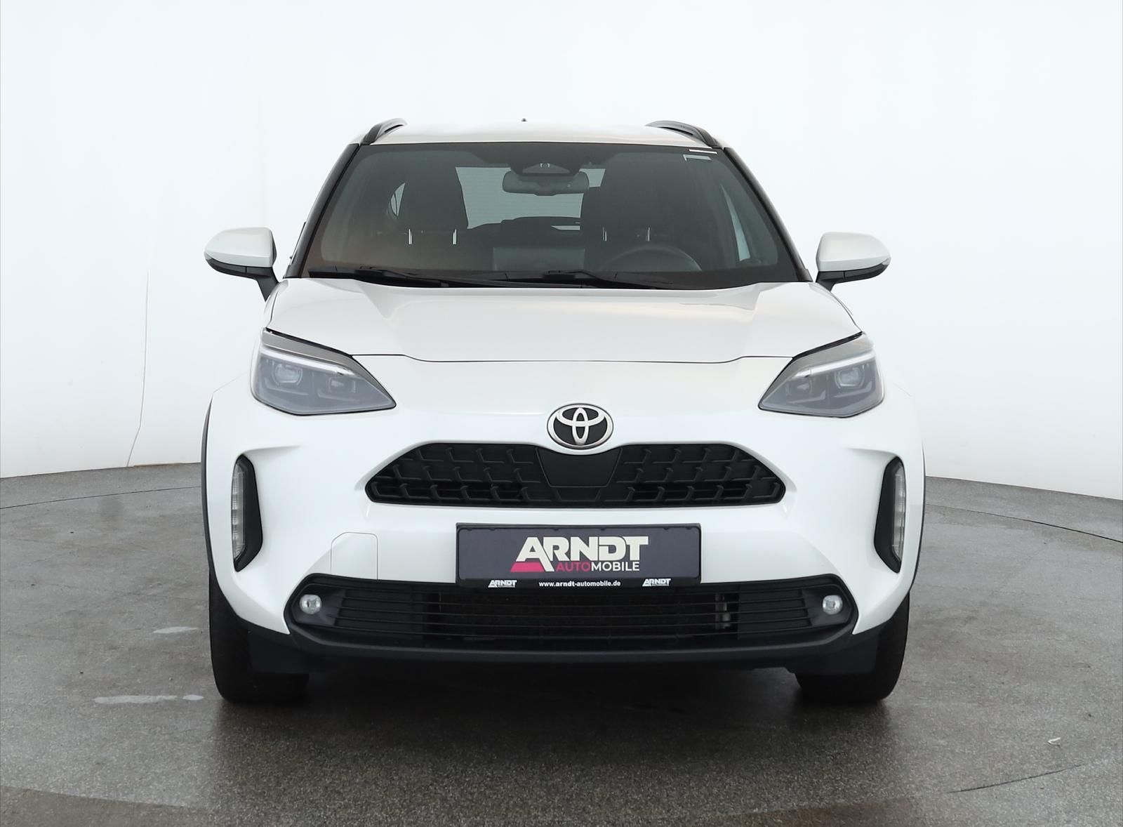 Toyota Yaris Cross Hybrid Teamplayer LED Nav SitzHZ Kam imagem 3