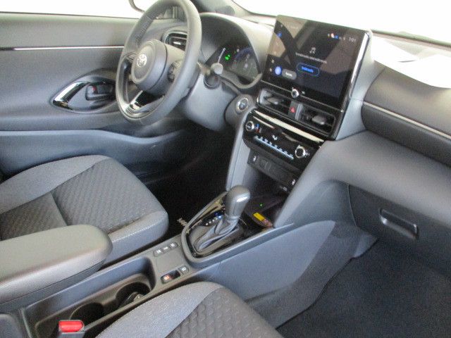 Fahrzeugabbildung Toyota Yaris Cross Hybrid FWD Teamplayer, Winter-Paket