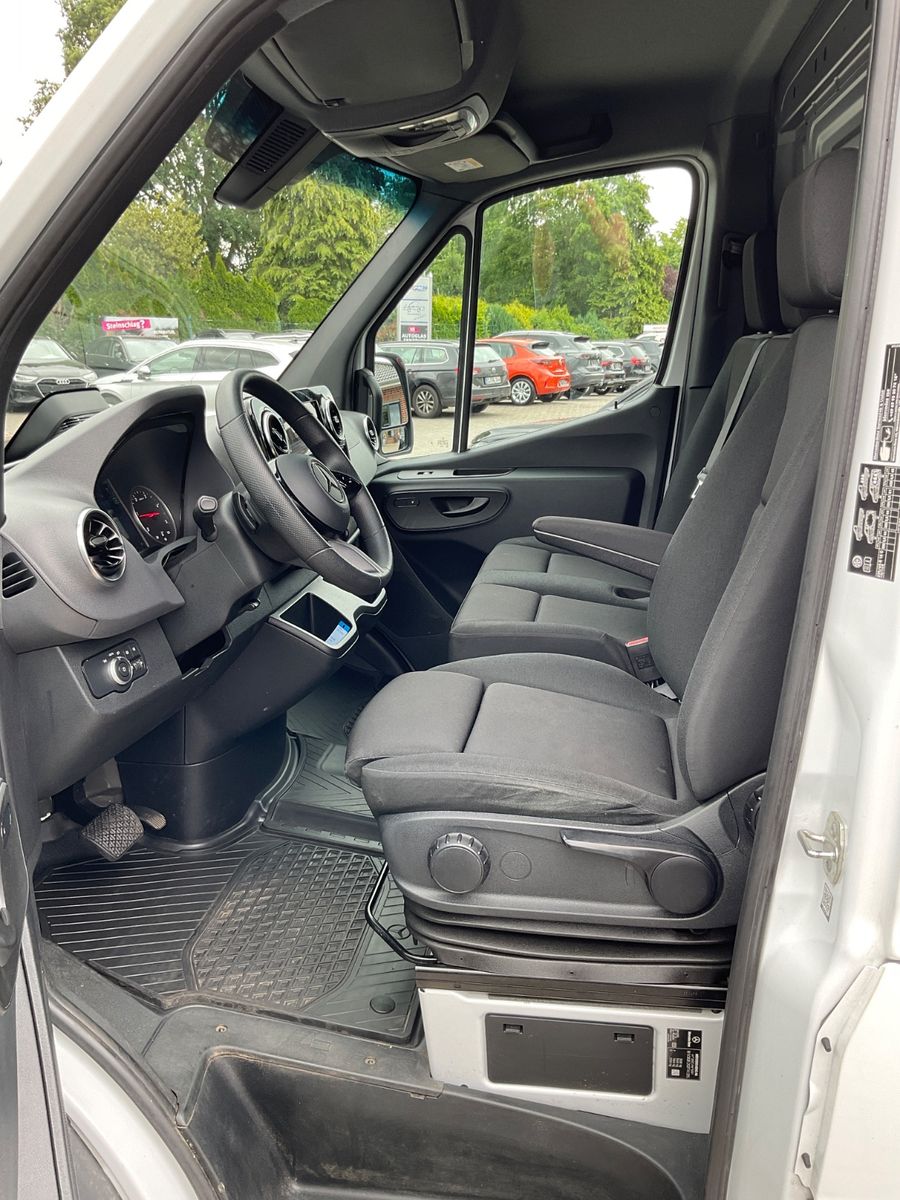 Fahrzeugabbildung Mercedes-Benz Sprinter 317 CDI,L2 H2,Automatik,Kamera,Navi,GJR