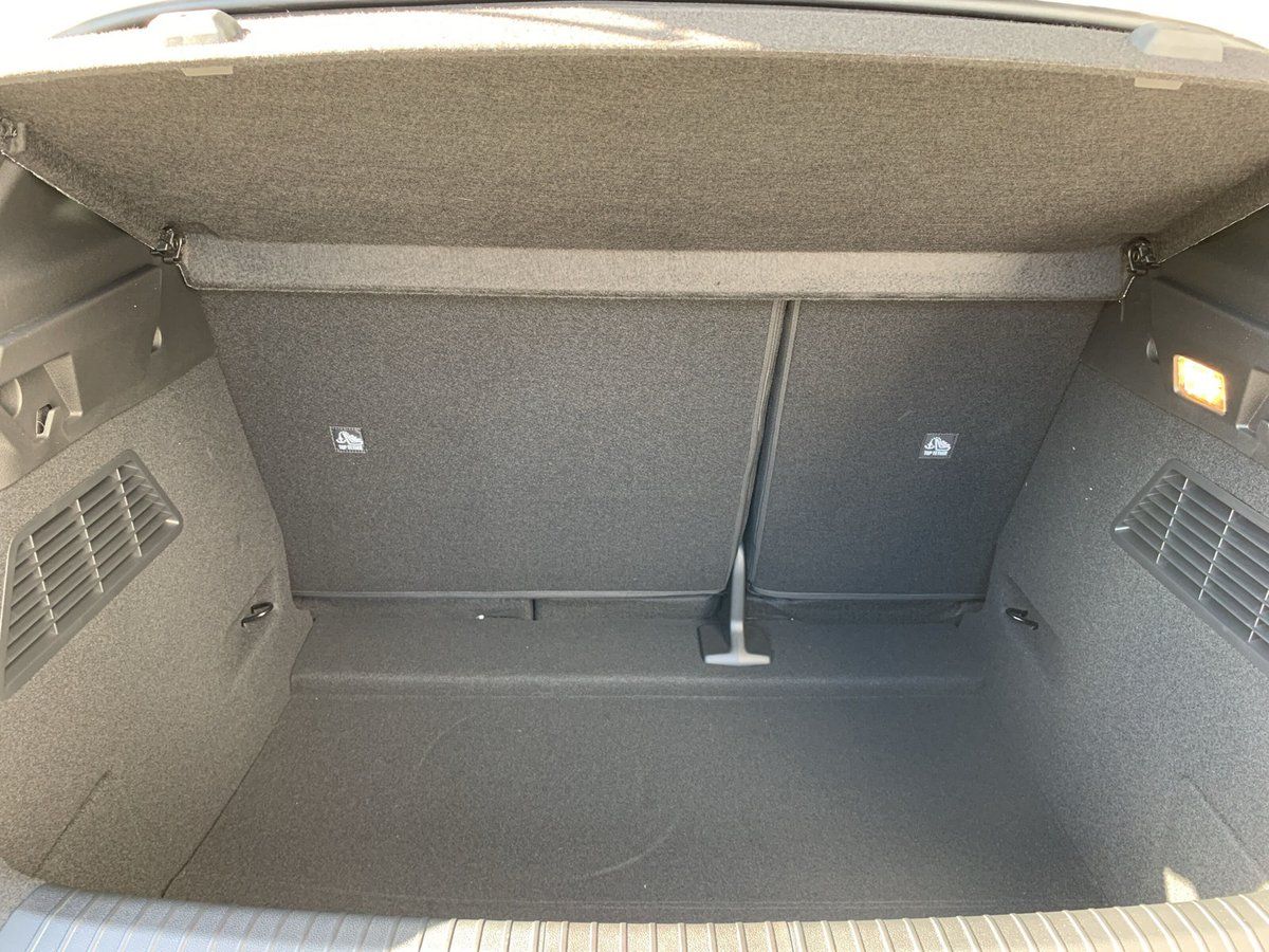 Renault Megane E-TECH - Bild 12