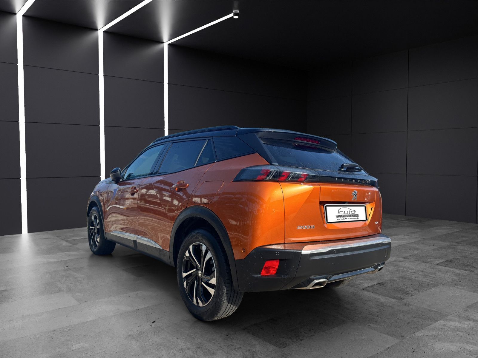 Fahrzeugabbildung Peugeot 2008 GT*ACC*Kamera*LED*Ambiente*Navi*