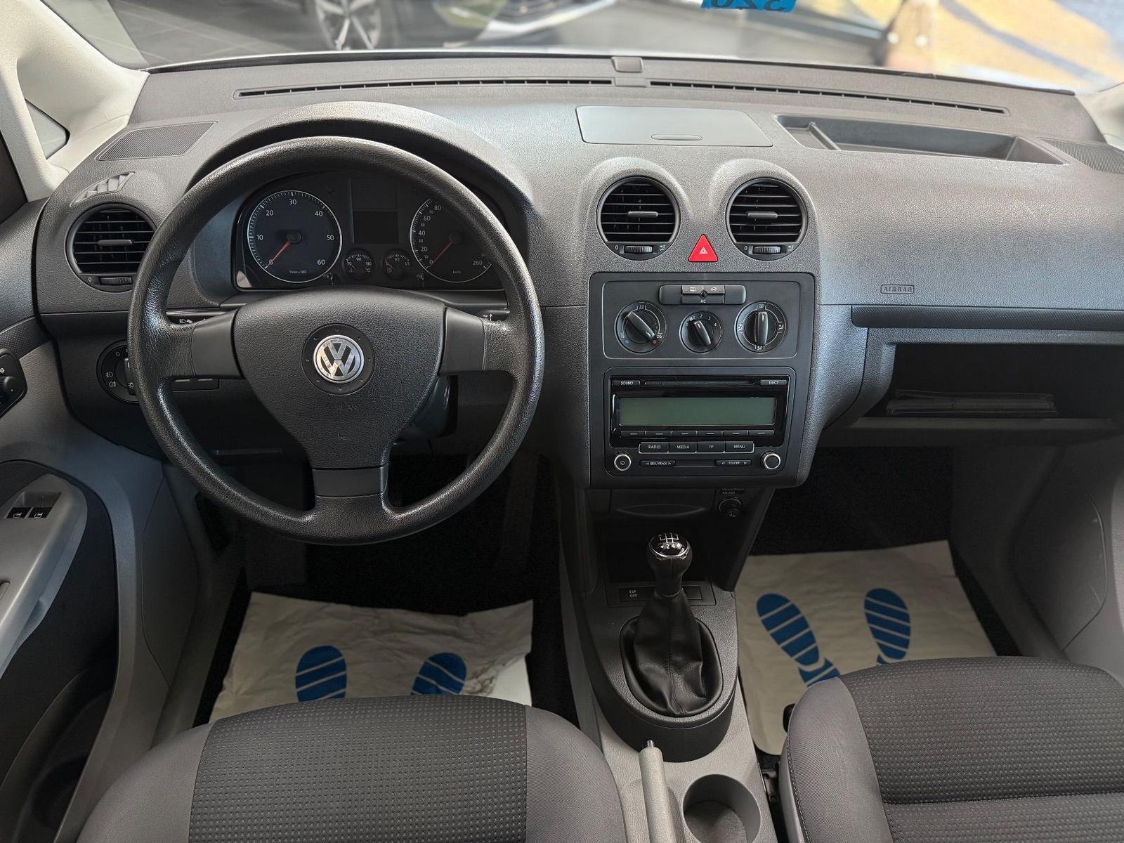 Volkswagen Caddy Maxi Team 1.9 TDI Rollstuhlgerecht-Rampe