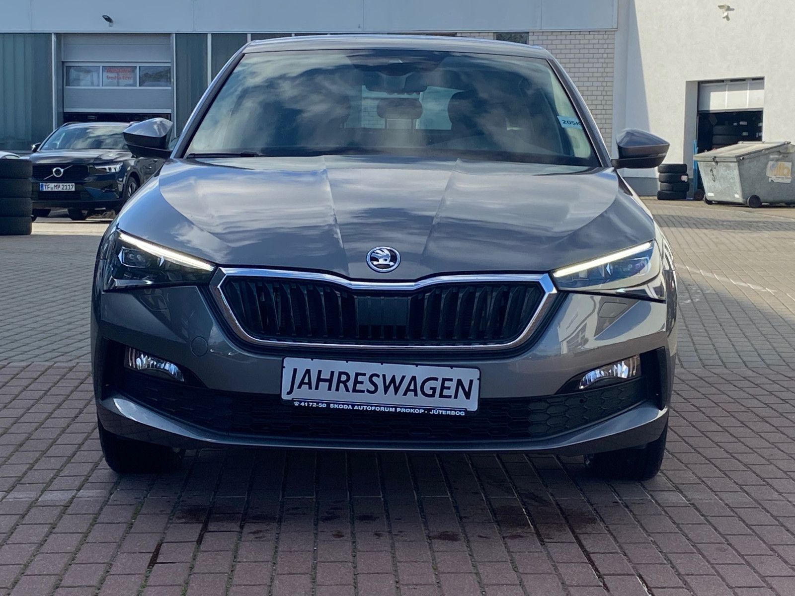 Fahrzeugabbildung SKODA Scala 1.0l TSI TOUR LED*AHK*5 JahreGarantie*GRA