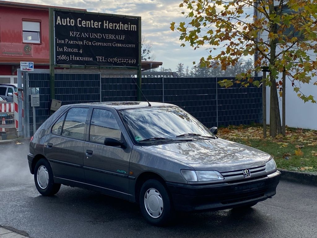 Peugeot 306