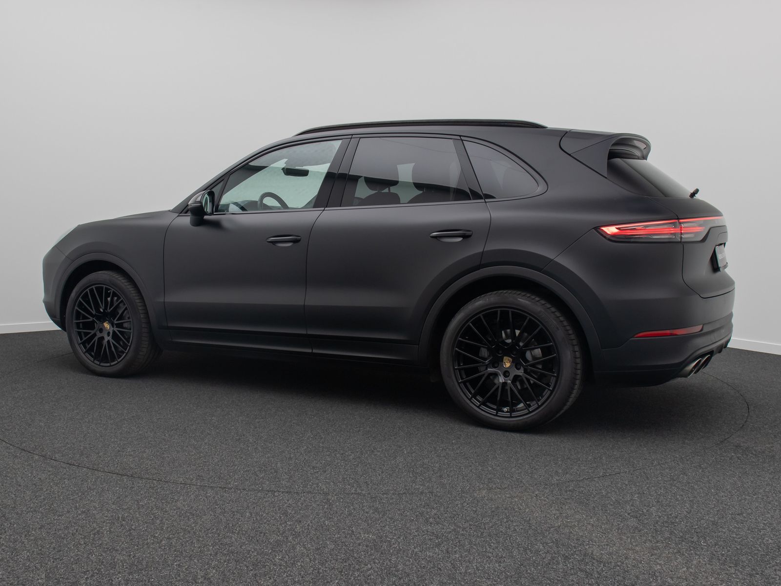 Fahrzeugabbildung Porsche Cayenne S Kamera HiFi Panorama Leder AHK 21"