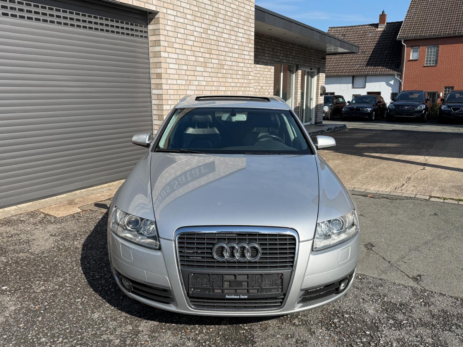 Audi A6 Avant 3.0 TDI quattro Behindertengerecht*AHK*