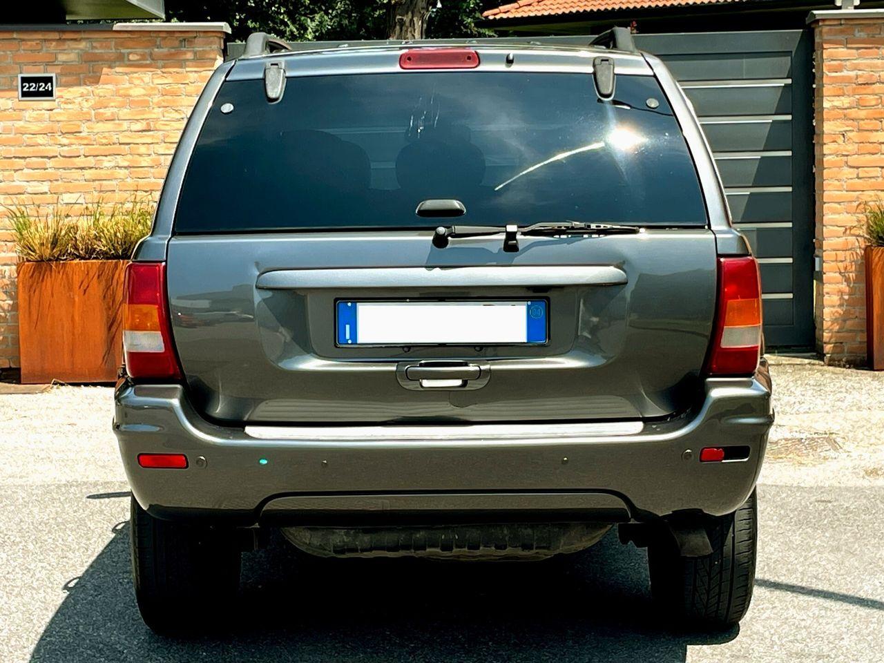 Jeep Cherokee 2004 — photo 8
