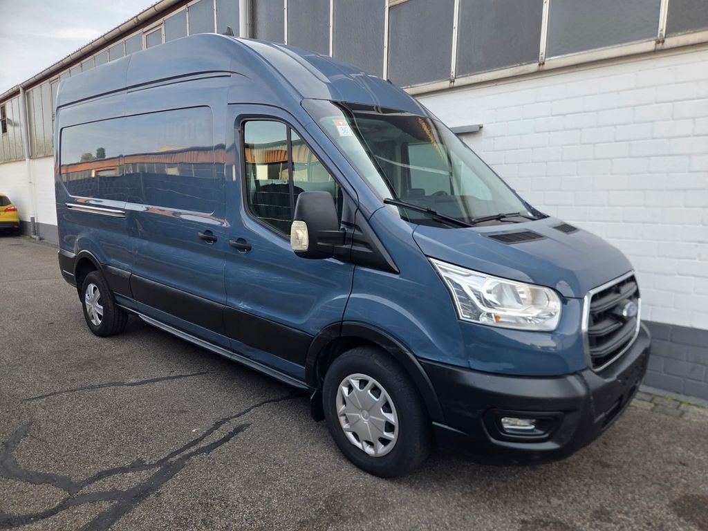 Image of Ford Transit