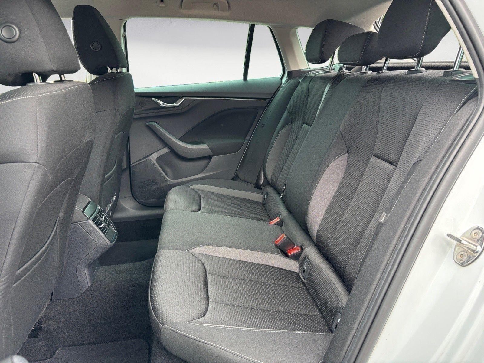 Skoda SCALA 1.0 TSI DSG CLEVER