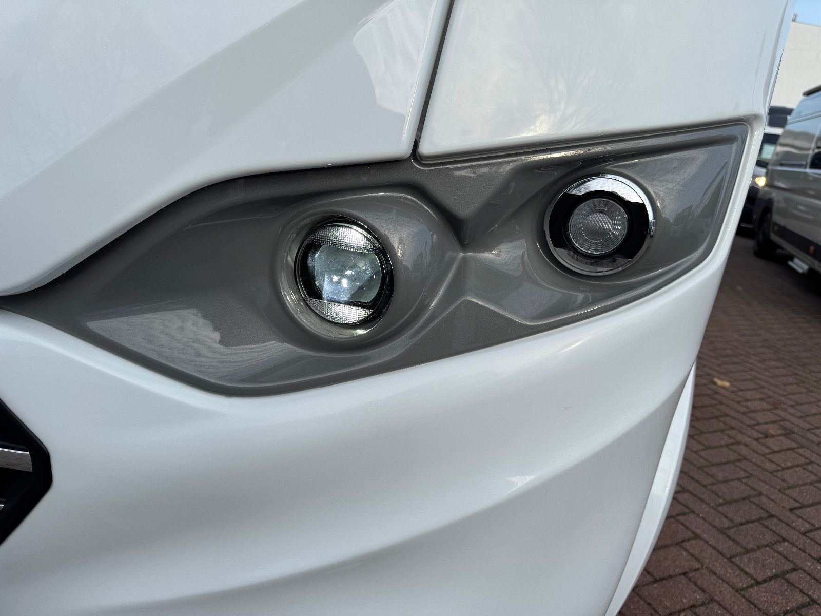 Fahrzeugabbildung Carado i 338 EDITION 15 4.0 T AUTOMATIK LUFTFEDERUNG 1H