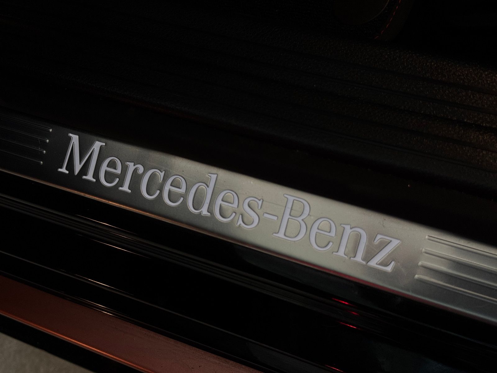 Fahrzeugabbildung Mercedes-Benz CLA 200 SB 3X AMG LINE NIGHT LED MATT FOLIERT