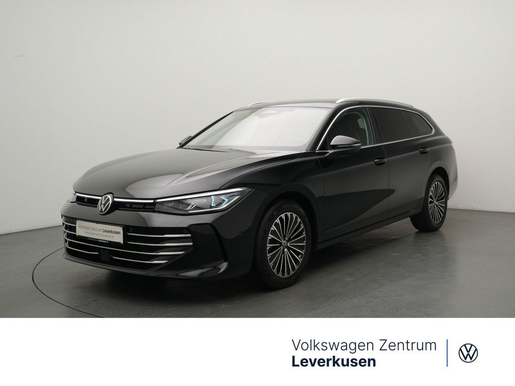 Volkswagen Passat Elegance DSG STANDHZ MATRIX AHK 360° HUD
