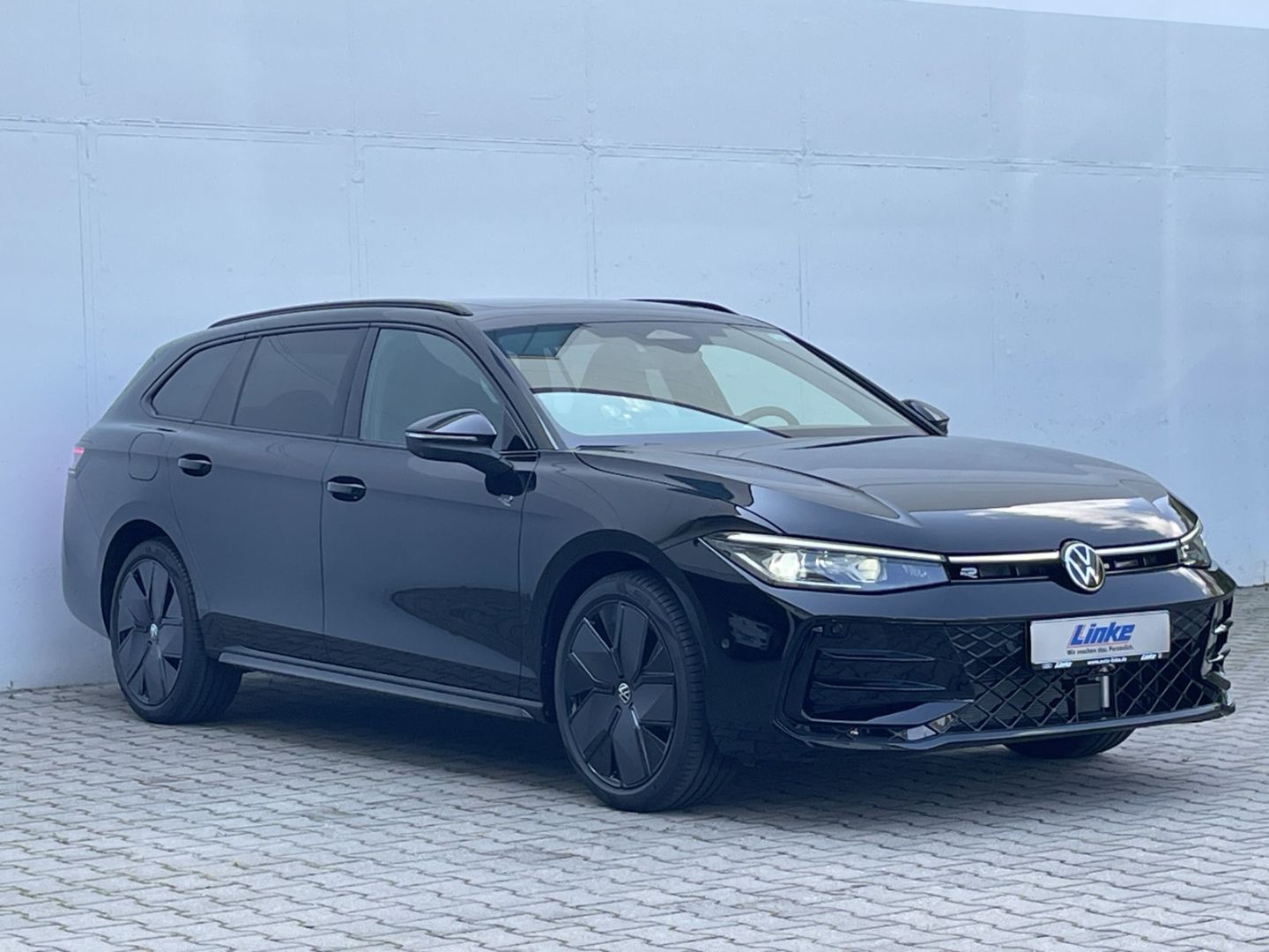 Passat Variant R-Line Signature 1.5 TSI eHybrid