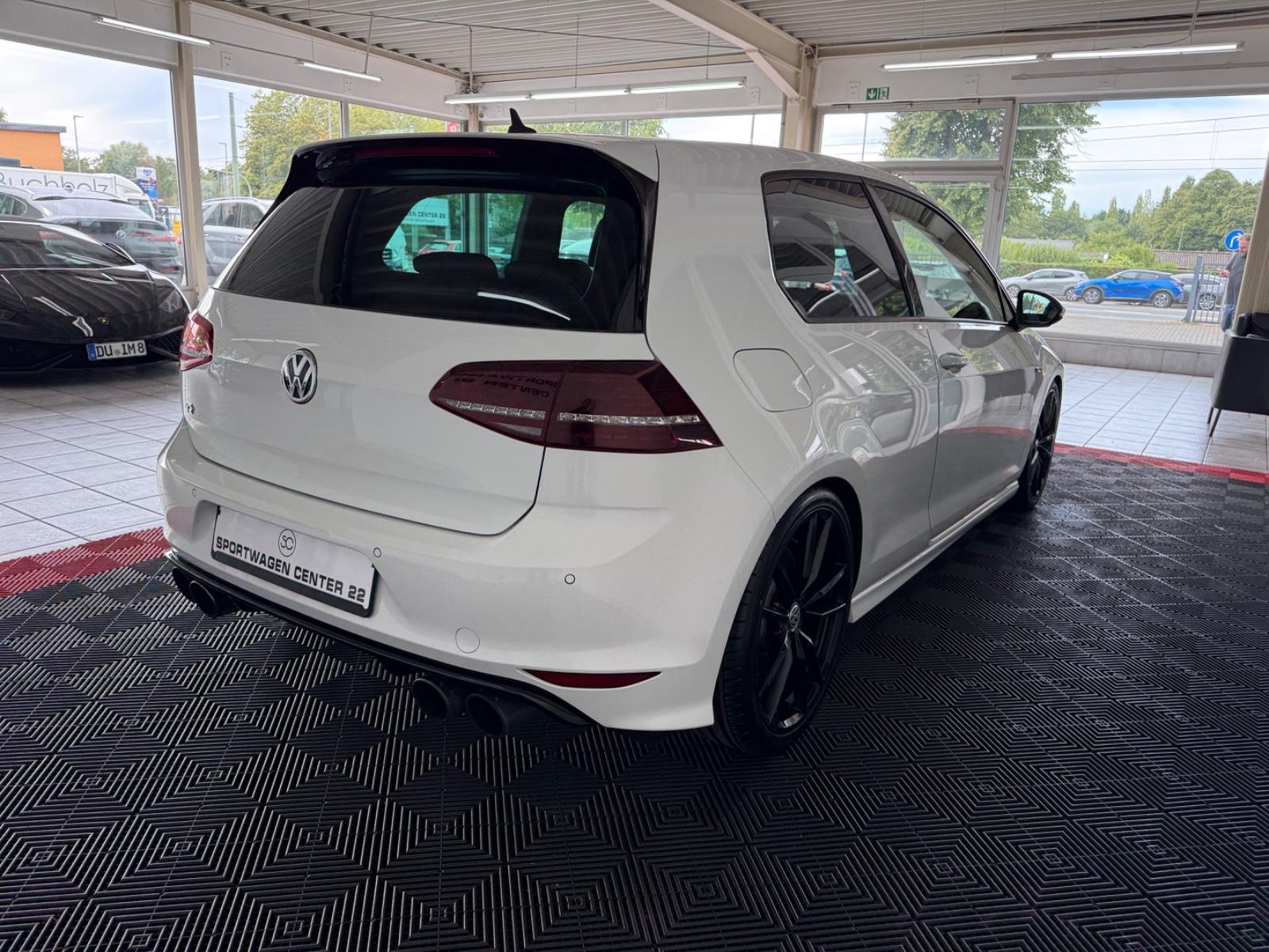 Volkswagen Golf 7R 2.0 TSI 300 ch DSG 4Motion / Cuir / Jantes Pretoria 19" / Caméra de recul / Sièges chauffants