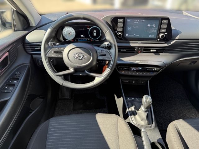 Fahrzeugabbildung Hyundai i20 Essential Komfort 1.0 T-GDI +CARPLAY+TEMPOMA