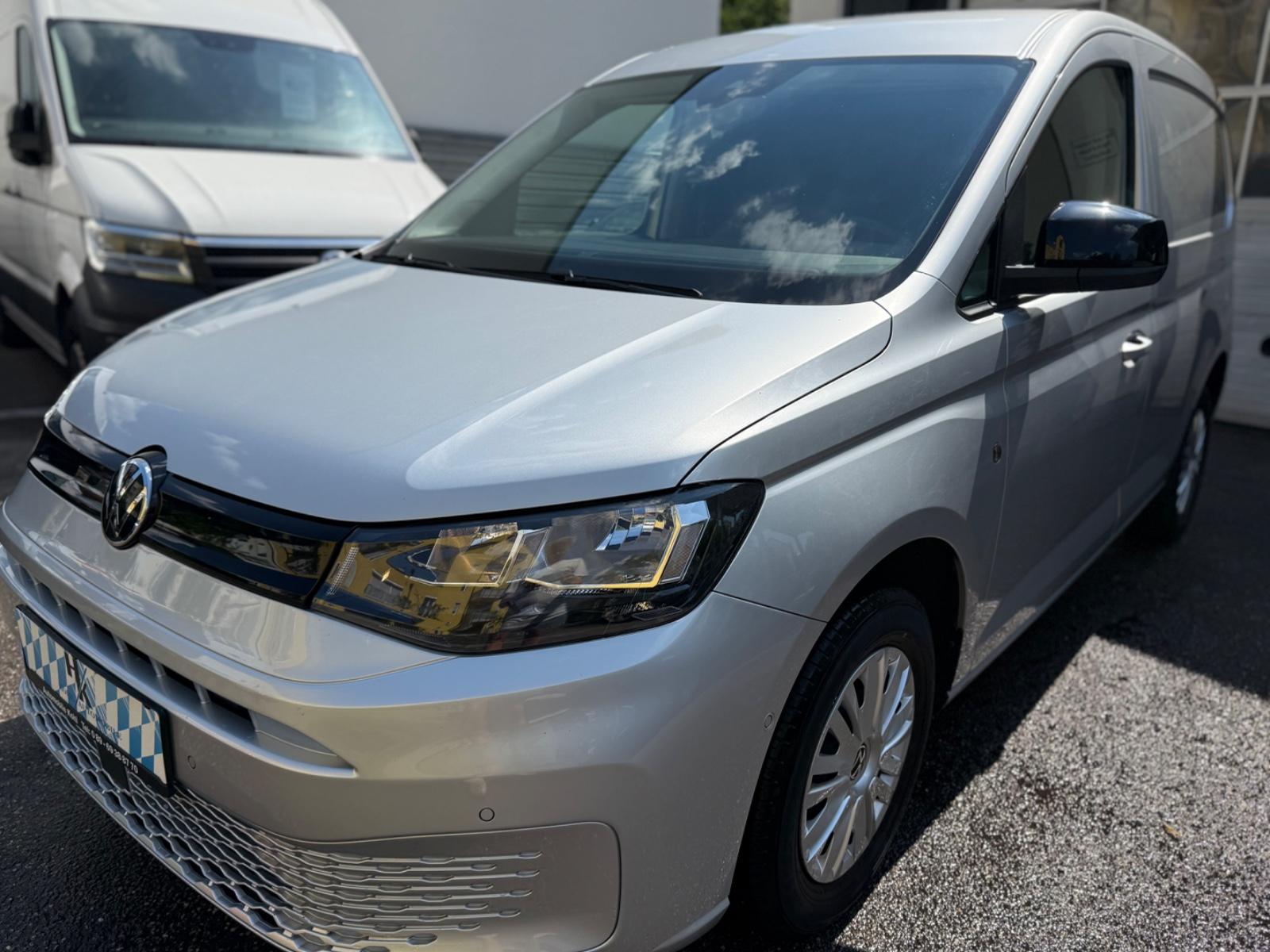 Volkswagen Caddy Cargo Basis / 1. Hand
