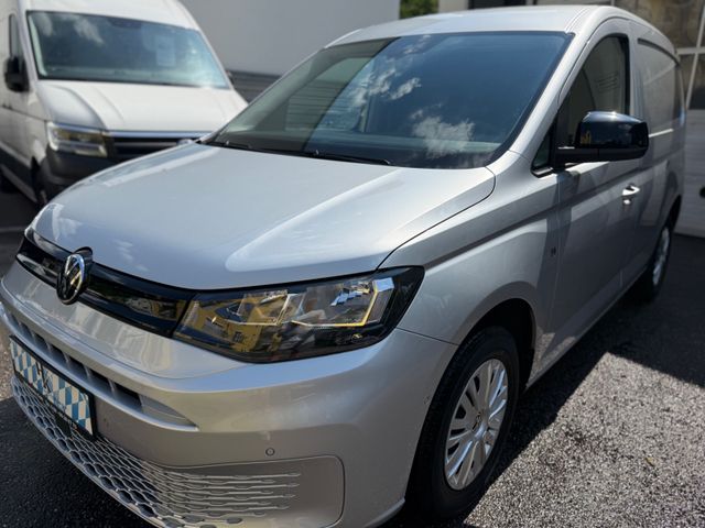 VW Caddy Cargo Basis / 1. Hand