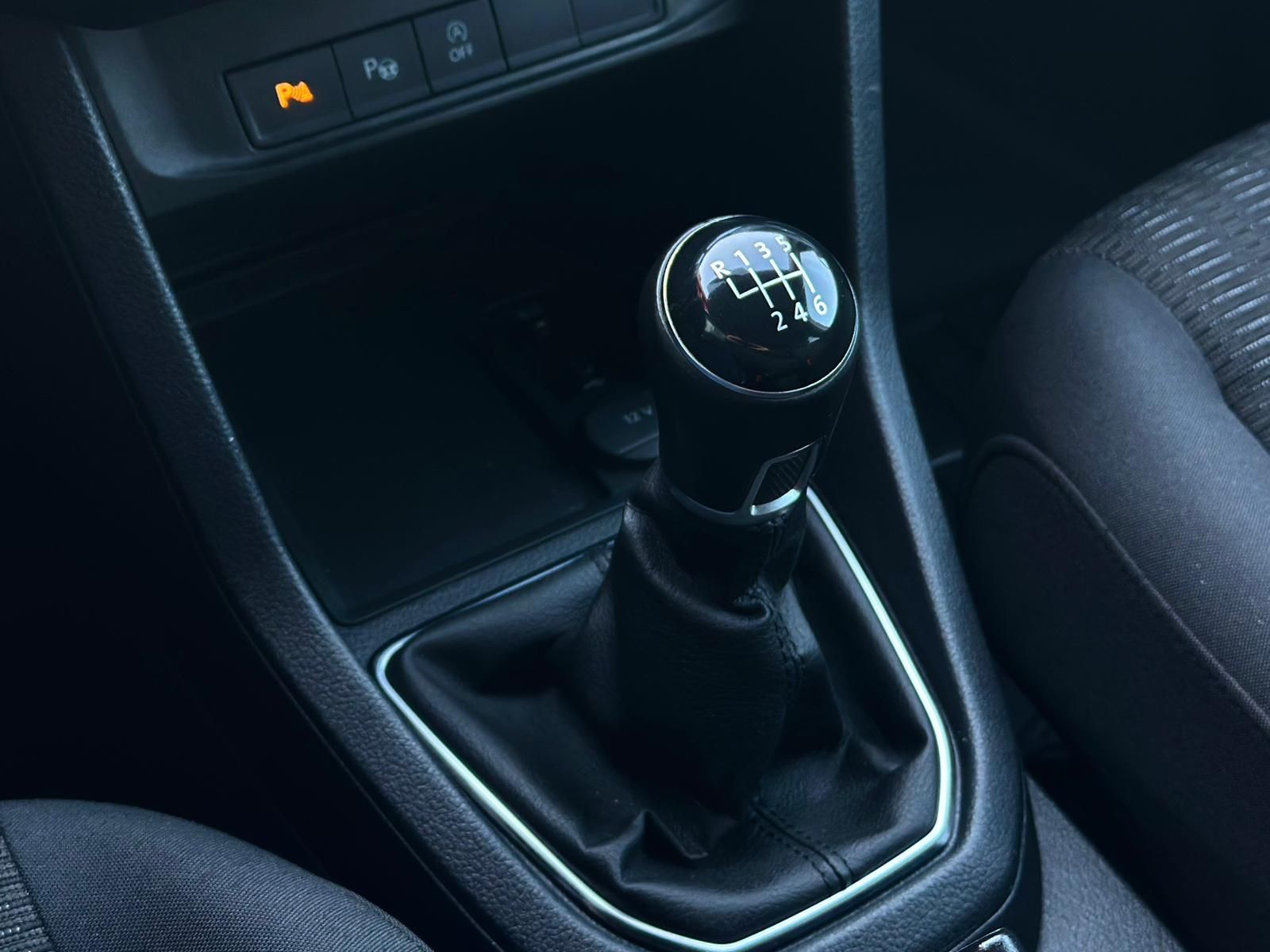 VW Caddy Maxi 2.0TDI COMFORTLINE* TEMPO#SHZ#FH#SH - Image 14