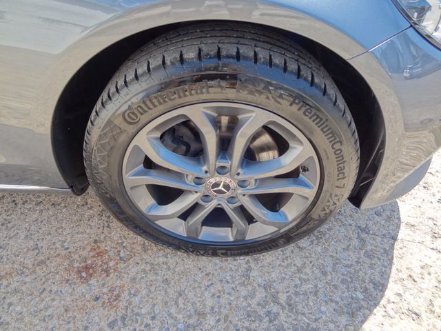 Fahrzeugabbildung Mercedes-Benz C 200 4Matic/2.Hd/Pano/AHK/Kam/Navi/77TKM/