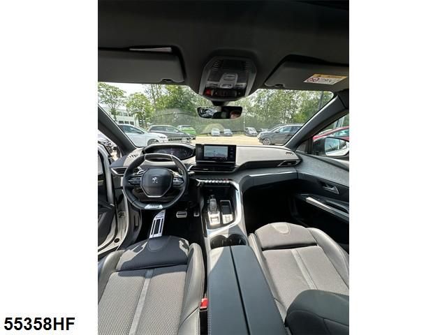 Fahrzeugabbildung Peugeot 3008 1.5 BlueHDi 130, GT