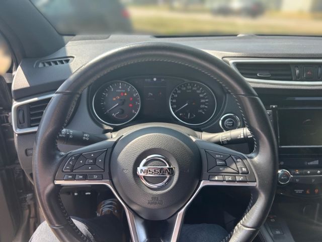Fahrzeugabbildung Nissan Qashqai Tekna+ 1.3 DIG-T EU6d-T Sportpaket Panor