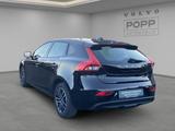 Volvo V40 T2 FWD Momentum CAM FHZ KLIMA LED NAV SHZ - Volvo V40 mit Benzin-Antrieb: Kombi