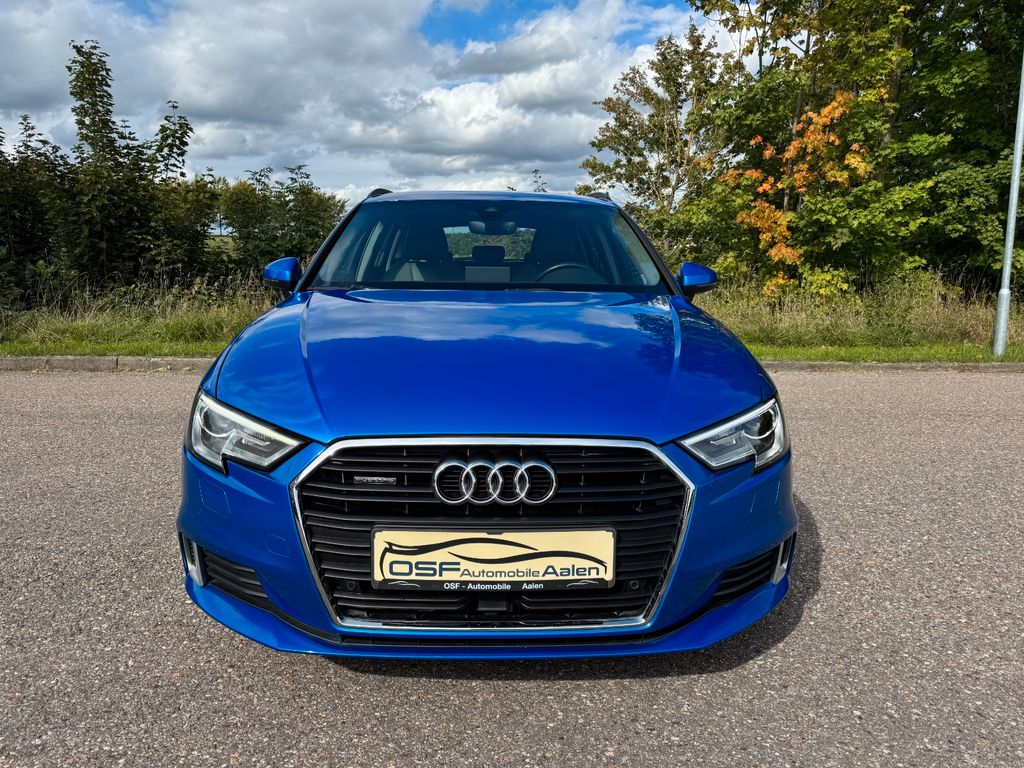 Audi A3 2.0 TFSI S tronic quattro,1Hand,ACC,RFK,Leder