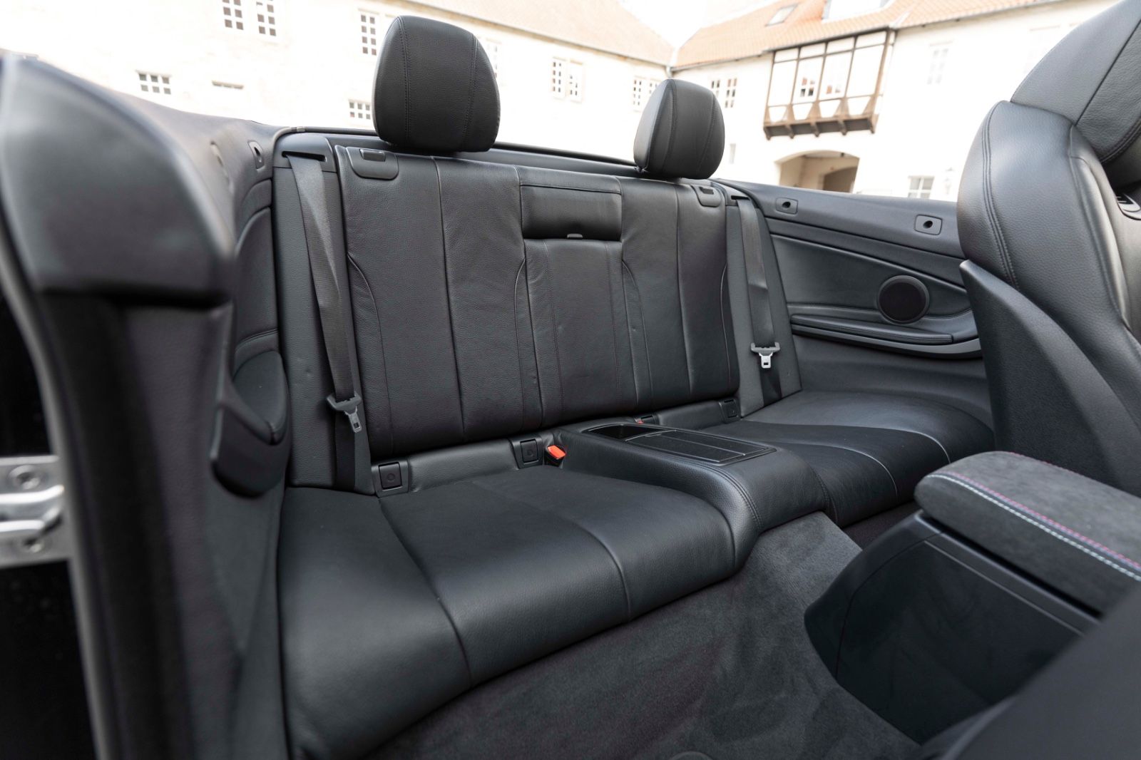 Fahrzeugabbildung BMW 435I Cabrio M-PERFORMANCE H&K KAM NAV ALC CARBON