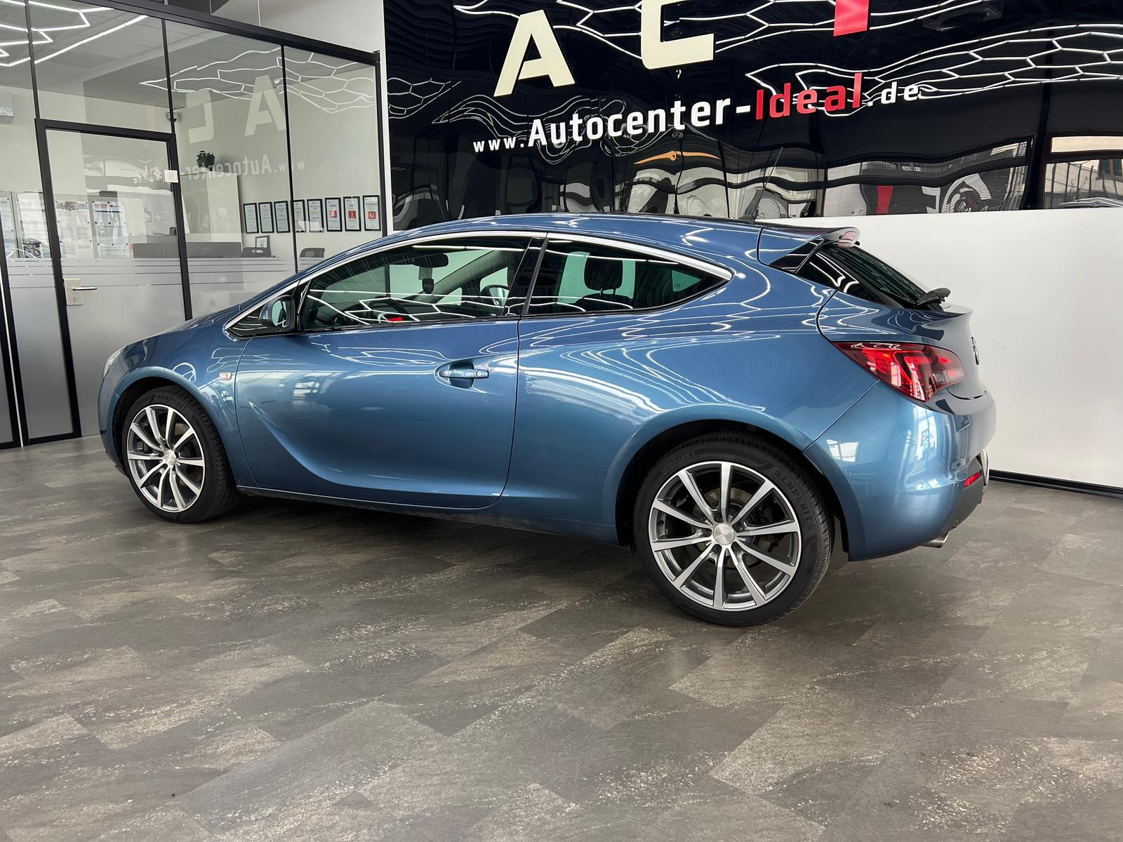 Opel Astra 1.6 GTC SIDI Turbo Innovation Metallic