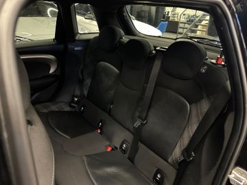 MINI COOPER_S Mini 5-trg. Cooper S *Navi*Sitzh*