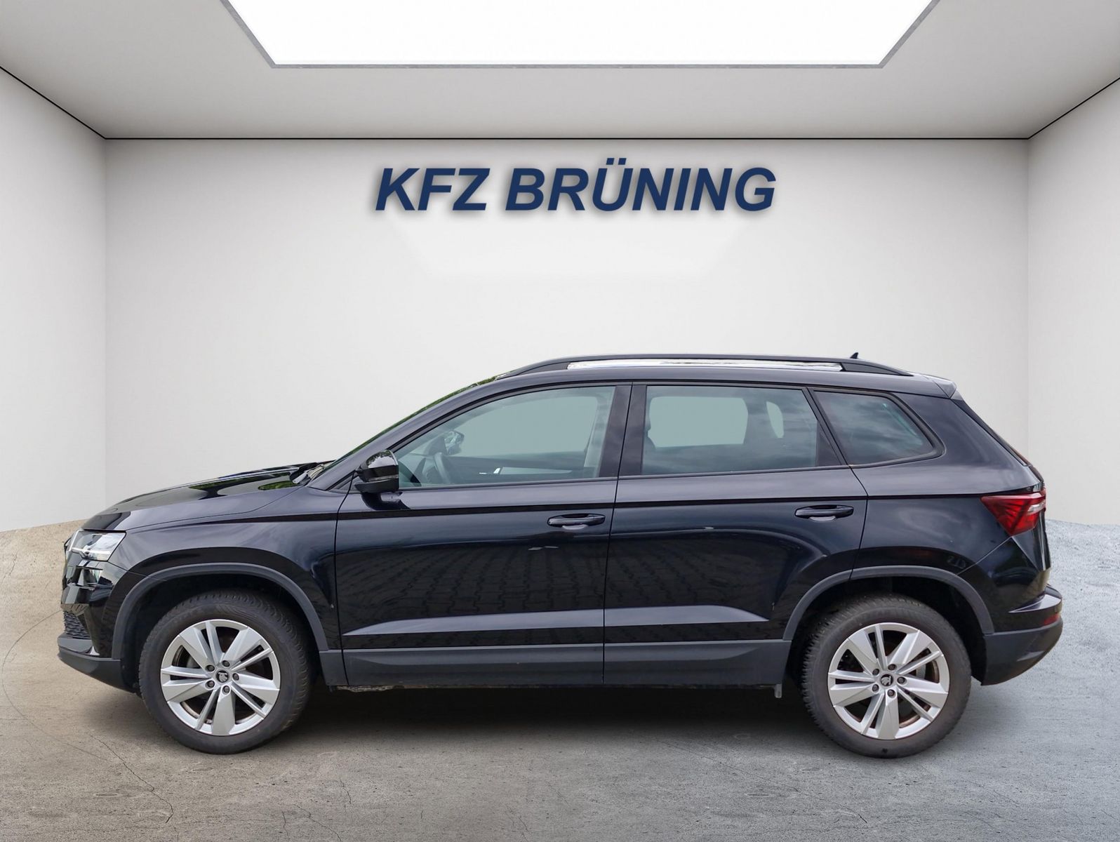 Skoda Karoq 1.0 TSI Selection Navi LED Kamera SHZ ACC  imagem 2