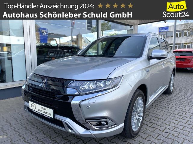 Mitsubishi Outlander PHEV Plus Spirit 4WD *1. HAND*NAVI*LED