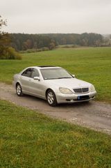 Mercedes-Benz Mercedes Benz S320 W220 - Mercedes-Benz S 320 aus 2002