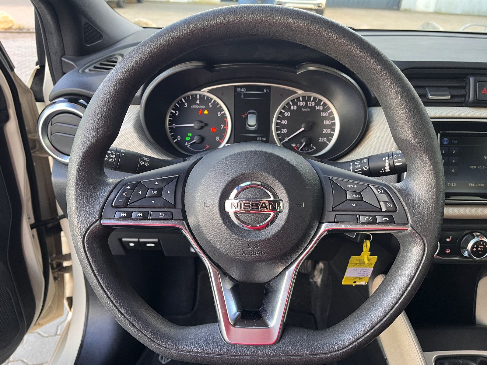Fahrzeugabbildung Nissan Micra Acenta