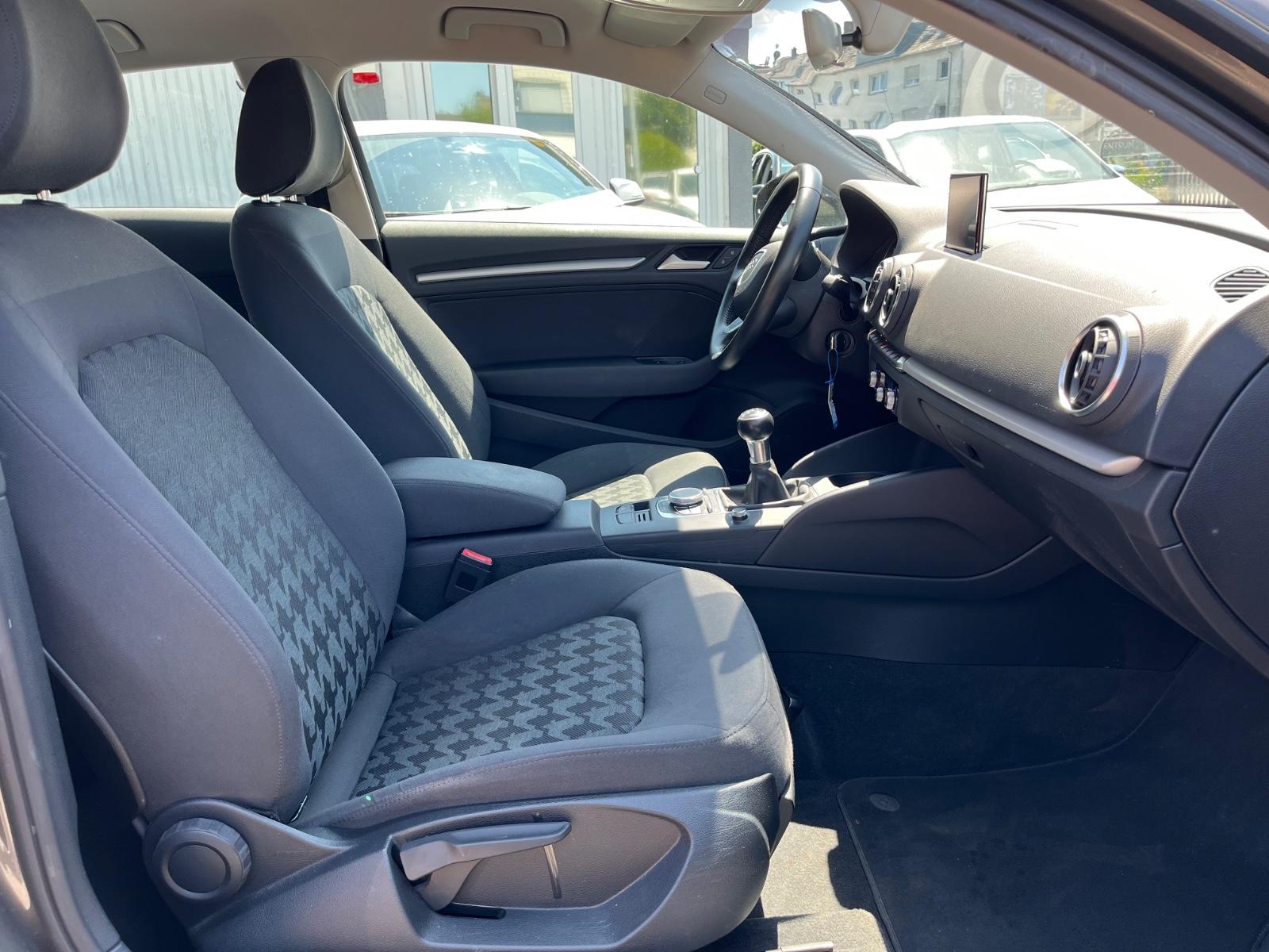 Audi A3 attraction*Garantie