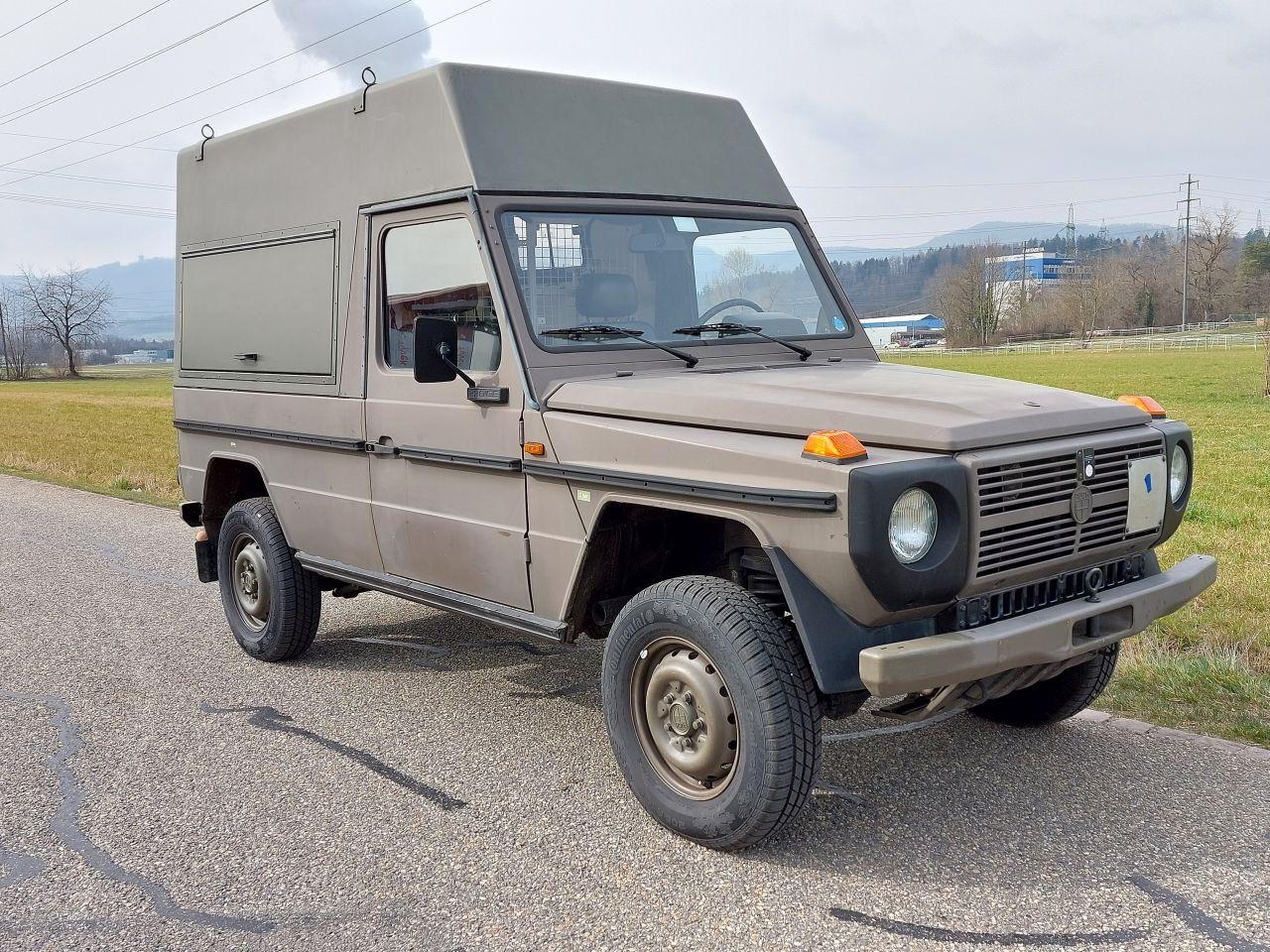 Mercedes-Benz PUCH G 230