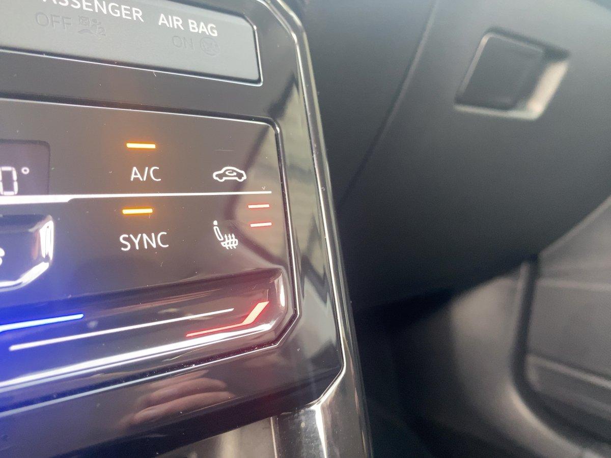 Volkswagen T-Cross Style *ACC*LED*Kamera*Navi*Apple*SHZ*PDC, миниатюра 17