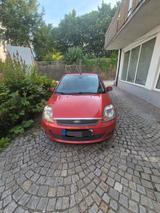 Ford Fiesta - Ford Fiesta aus 2007 mit Diesel-Antrieb