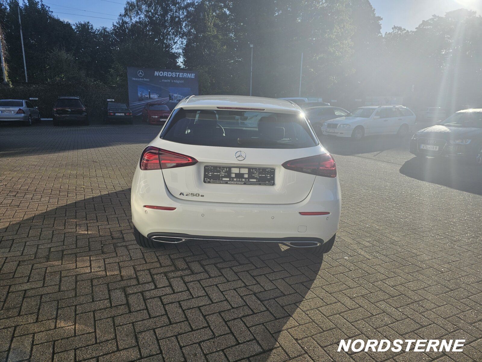 Mercedes-Benz A 250 e mit EQ Hybrid Technologie Progressive LE foto 4