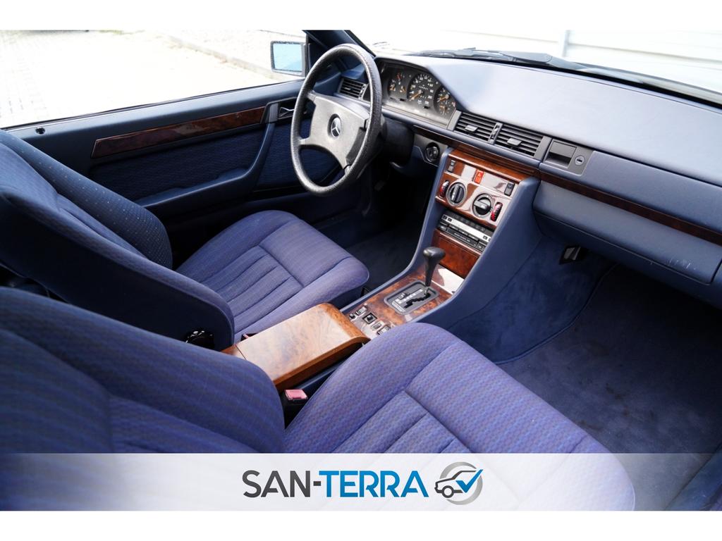 Mercedes-Benz CE 230