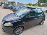 Lancia Ypsilon 1.3 MJT 16V 95 CV 5 porte S&S Pla - Lancia Ypsilon mit Panoramadach