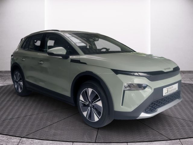 Fahrzeugabbildung SKODA Elroq 50 Tour PAKET SMART LED