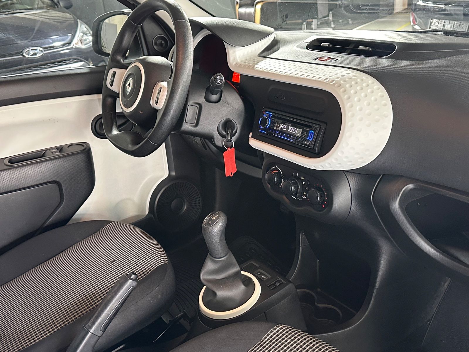 Twingo Life*1.Hand*Elektr.Fenster*5-Türer*HU Neu