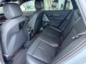 صورة 7 لـ 2024 BMW I5