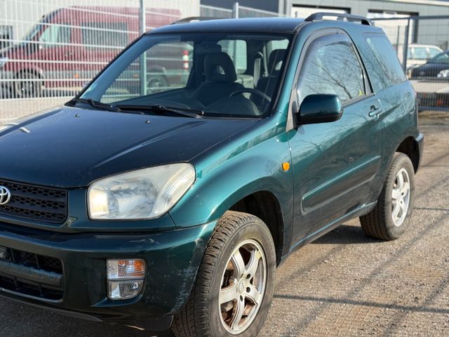 Toyota RAV 4 2.0 4x4 Automatik