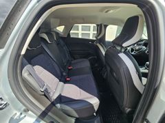 Fahrzeugabbildung Captur II Techno E-TECH Plug-in 160