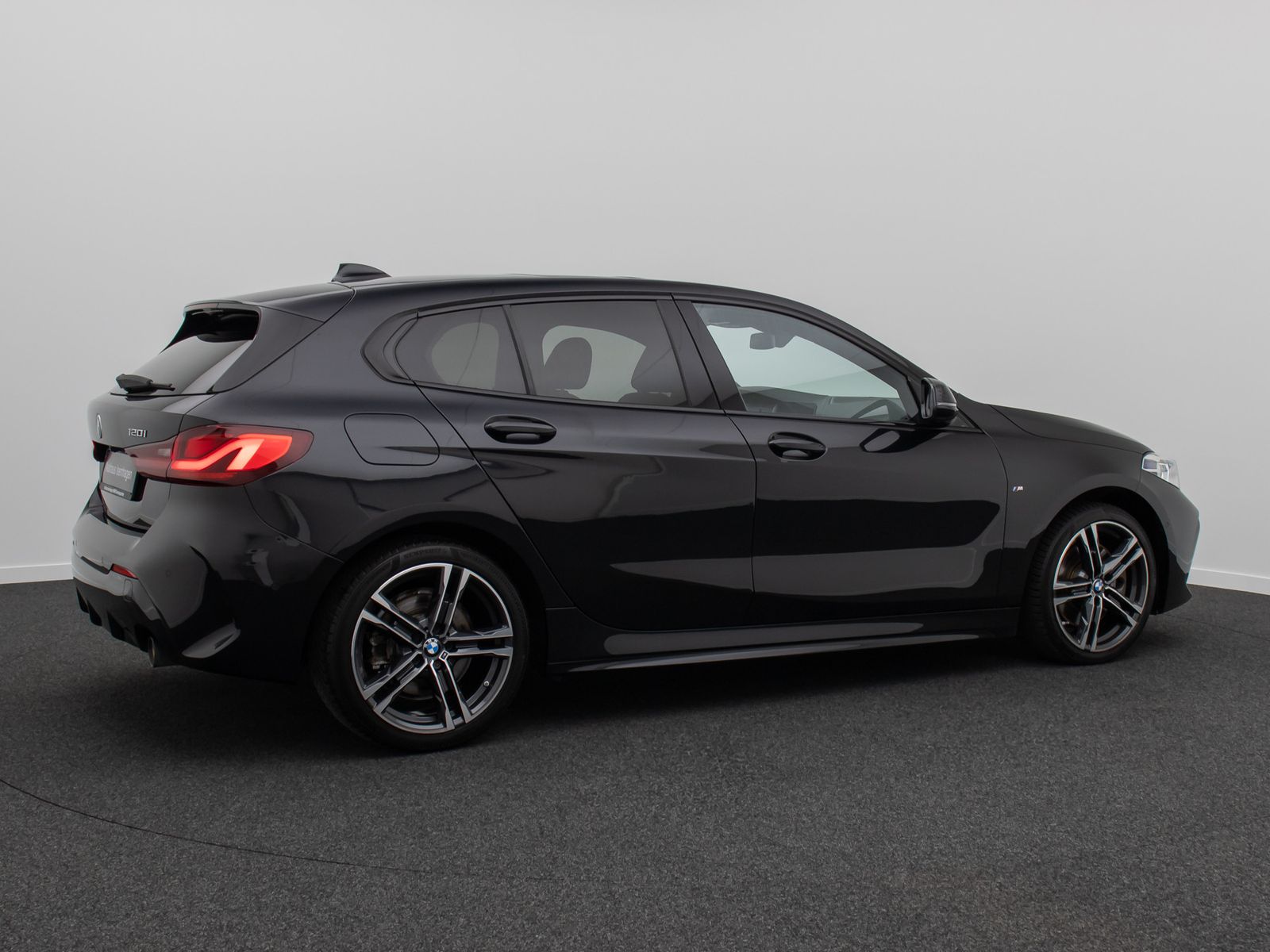 Fahrzeugabbildung BMW 120i M Sport DAB Kamera HiFi Panorama Lenkradhzg