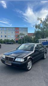 Mercedes-Benz Mercedes C180 W202 Oldtimer hervorragender... - gebrauchte Mercedes-Benz C 180 aus dem Jahr 1994